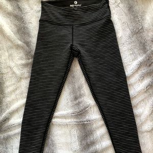 90 degree leggings